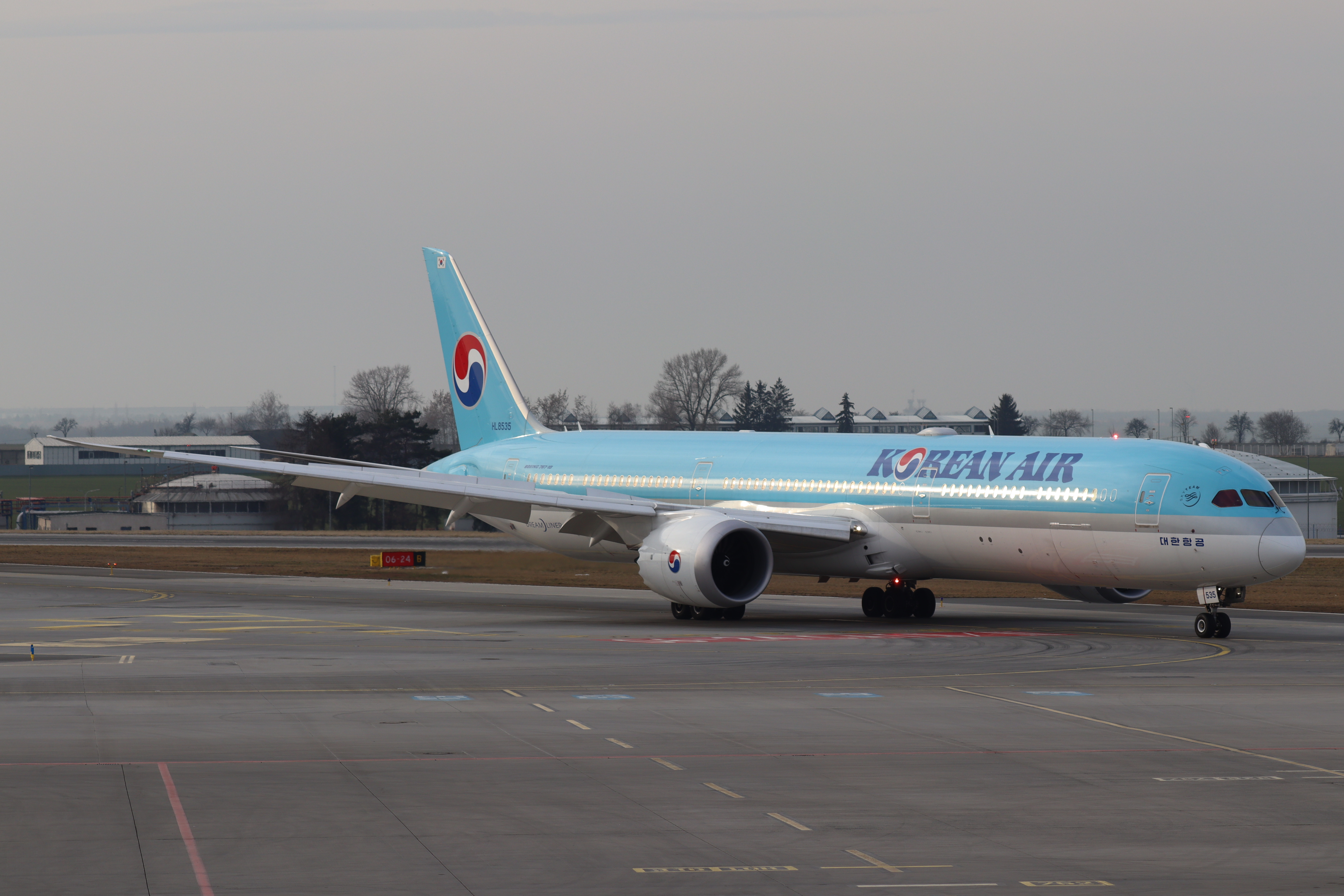 Plane Image